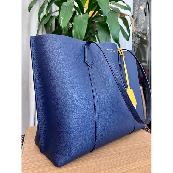 ♦️AUTHENTIC TORY BURCH NAVY BLUE PERRY TOTE/HANDBAG - Picture 9 of 14